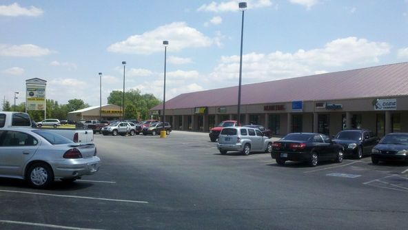 Sheridan Mall Shopping Center: 3901 W. SR 47, Sheridan, IN 46069